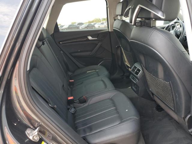 WA1ANAFY8J2175668 - 2018 AUDI Q5 PREMIUM 黑色 照片 11