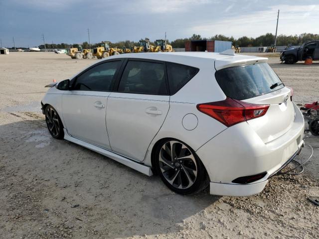 JTNKARJE9GJ500517 - 2016 TOYOTA SCION IM WHITE photo 2