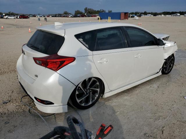 JTNKARJE9GJ500517 - 2016 TOYOTA SCION IM WHITE photo 3