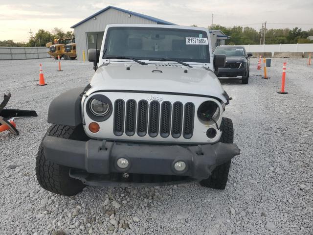 1J4AA2D11AL228325 - 2010 JEEP WRANGLER SPORT SILVER photo 5