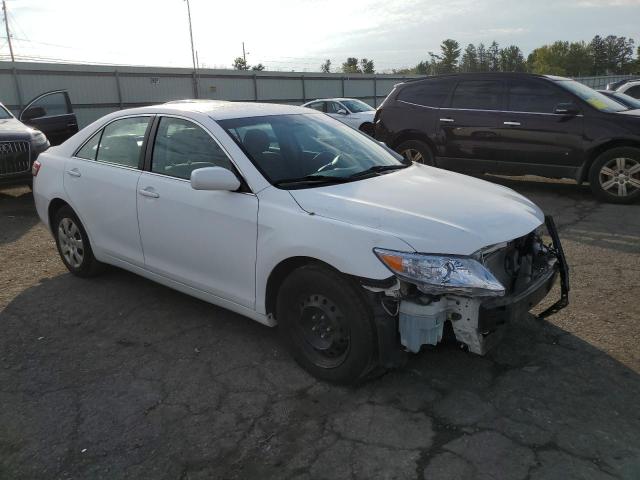 4T1BF3EK7BU665343 - 2011 TOYOTA CAMRY BASE WHITE photo 4