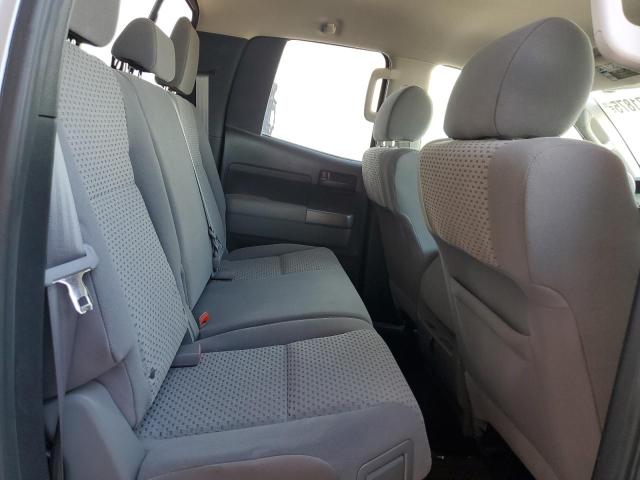 5TFRY5F11DX139418 - 2013 TOYOTA TUNDRA DOUBLE CAB SR5 SILVER photo 10