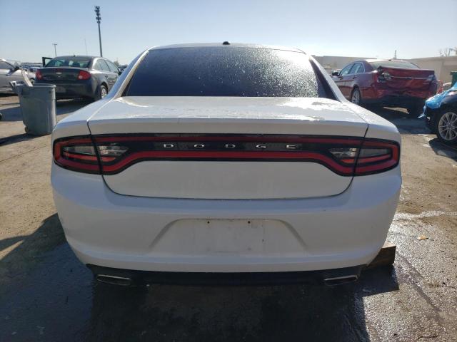 2C3CDXBG8HH504053 - 2017 DODGE CHARGER SE WHITE photo 6