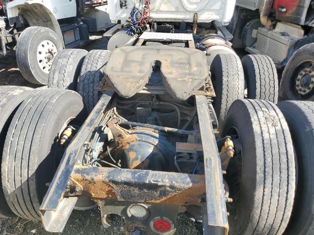 1FUJGEDV0DLFG3340 - 2013 FREIGHTLINER CASCADIA أبيض صورة 10