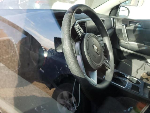 KNDPMCAC4L7651527 - 2020 KIA SPORTAGE LX SILVER photo 8