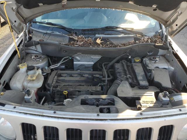 1J4NT1GA8AD625249 - 2010 JEEP PATRIOT SPORT Argent photo 12