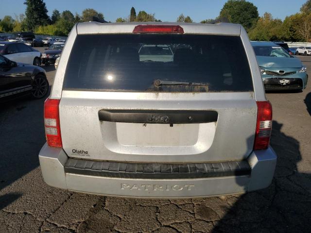 1J4NT1GA8AD625249 - 2010 JEEP PATRIOT SPORT Argent photo 6