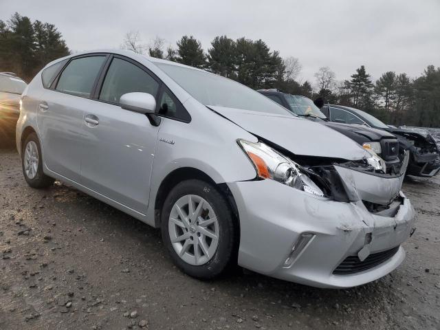 JTDZN3EU6E3337686 - 2014 TOYOTA PRIUS V SILVER photo 4