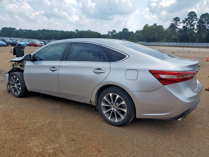4T1BK1EB2GU239096 - 2016 TOYOTA AVALON XLE Сріблястий фото 2