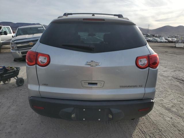 1GNKVEED7BJ259656 - 2011 CHEVROLET TRAVERSE LS SILVER photo 6