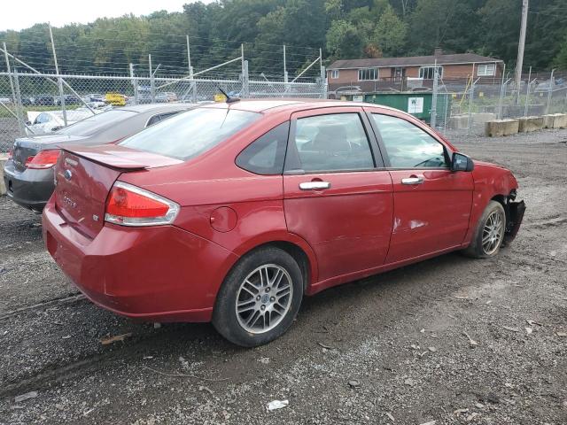 1FAHP3FN8AW172218 - 2010 FORD FOCUS SE RED photo 3