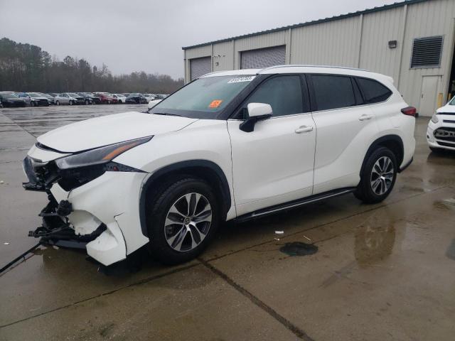 5TDGZRAH8MS533911 - 2021 TOYOTA HIGHLANDER XLE WHITE photo 1