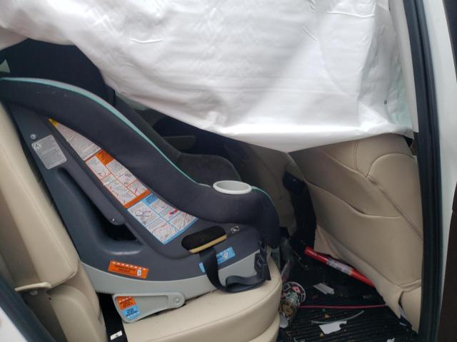 5TDGZRAH8MS533911 - 2021 TOYOTA HIGHLANDER XLE WHITE photo 10