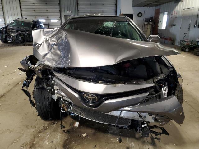 4T1B11HK7JU151442 - 2018 TOYOTA CAMRY L GRAY photo 5