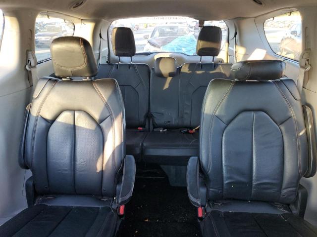 2C4RC1BG4KR526817 - 2019 CHRYSLER PACIFICA TOURING L SILVER photo 10