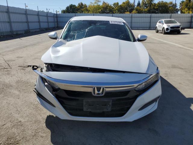 1HGCV1F15JA201037 - 2018 HONDA ACCORD LX თეთრი ფოტო 5