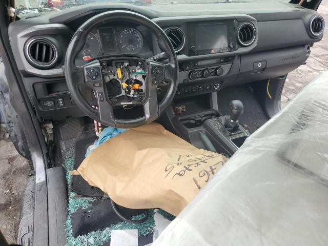 3TMBZ5DN0GM002761 - 2016 TOYOTA TACOMA DOUBLE CAB 灰色 照片 8