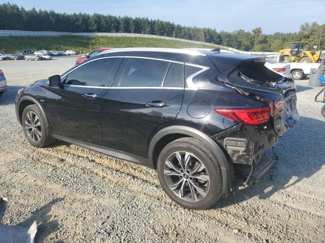 SJKCH5CR3HA025555 - 2017 INFINITI QX30 BASE BLACK photo 2