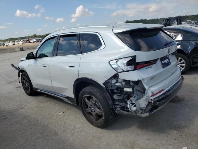 WBX73EF04P5Y23072 - 2023 BMW X1 XDRIVE28I WHITE photo 2