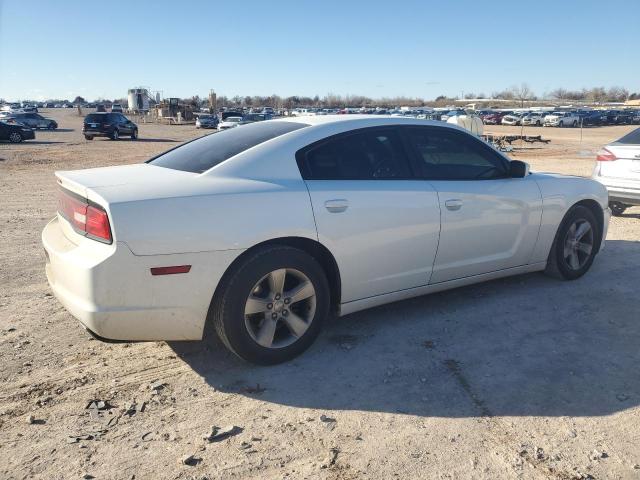 2C3CDXBG9DH702019 - 2013 DODGE CHARGER SE WHITE photo 3