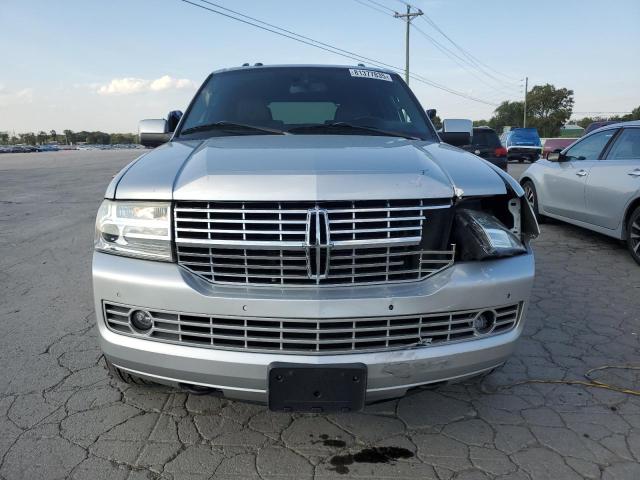 5LMJJ2J57BEJ08332 - 2011 LINCOLN NAVIGATOR SILVER photo 5