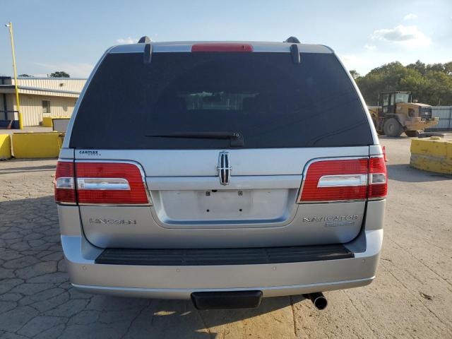5LMJJ2J57BEJ08332 - 2011 LINCOLN NAVIGATOR SILVER photo 6