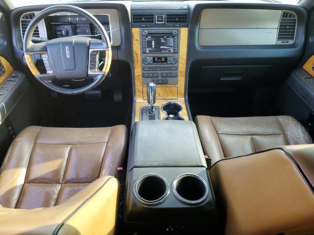 5LMJJ2J57BEJ08332 - 2011 LINCOLN NAVIGATOR SILVER photo 8