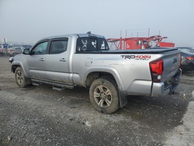 3TMDZ5BN5JM041090 - 2018 TOYOTA TACOMA DOUBLE CAB Gümüş foto 2