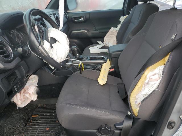 3TMDZ5BN5JM041090 - 2018 TOYOTA TACOMA DOUBLE CAB Gümüş foto 7