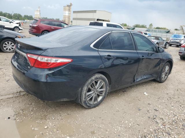 4T1BF1FK8HU295189 - 2017 TOYOTA CAMRY LE ლურჯი ფოტო 3