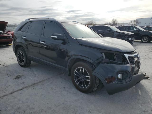 5XYKT4A24DG374859 - 2013 KIA SORENTO LX BLACK photo 4