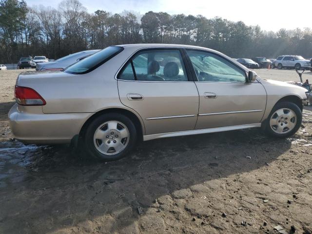 1HGCG16581A035111 - 2001 HONDA ACCORD EX GOLD photo 3