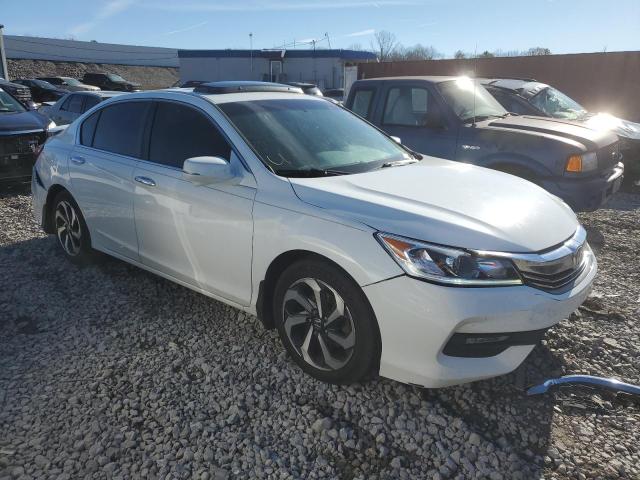 1HGCR2F81GA094147 - 2016 HONDA ACCORD EXL WHITE photo 4