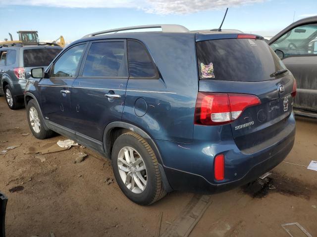 5XYKTCA6XFG610818 - 2015 KIA SORENTO LX BLUE photo 2