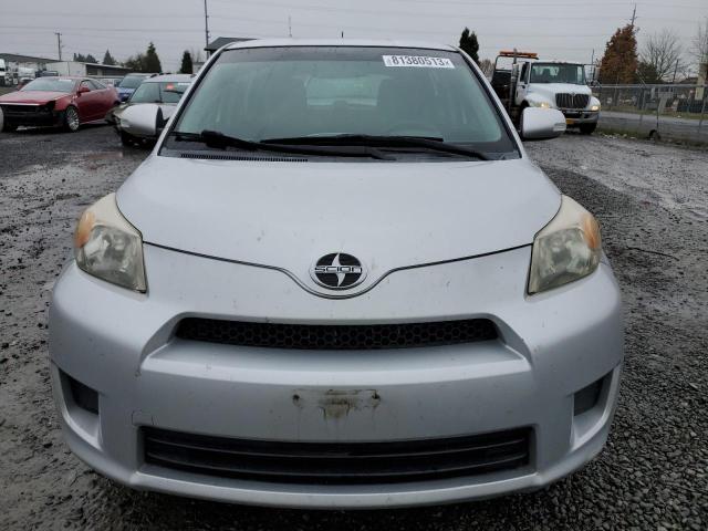 JTKKUPB49D1032475 - 2013 TOYOTA SCION XD SILVER photo 5