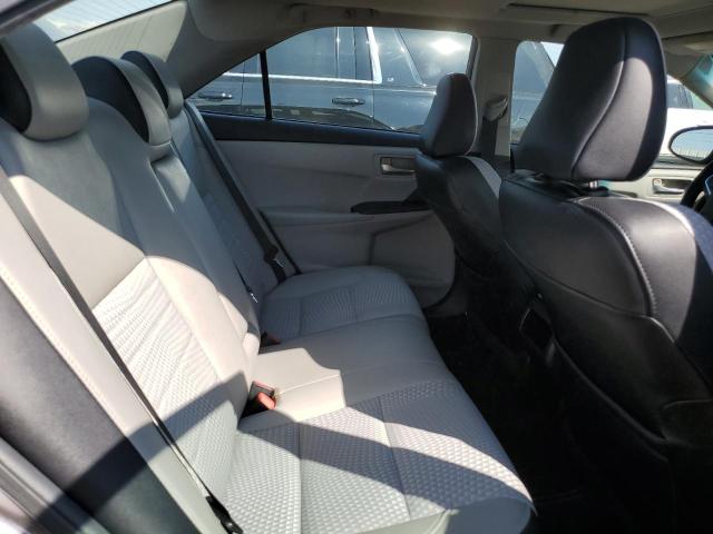 4T1BF1FK9FU008391 - 2015 TOYOTA CAMRY LE GRAY photo 10