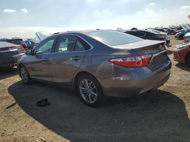 4T1BF1FK9FU008391 - 2015 TOYOTA CAMRY LE GRAY photo 2