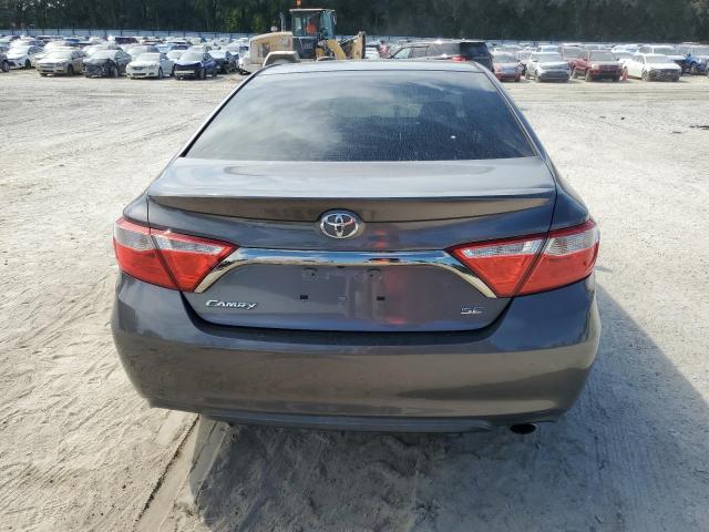 4T1BF1FK6GU123256 - 2016 TOYOTA CAMRY LE GRAY photo 6