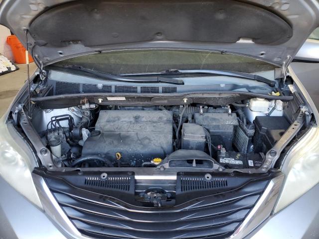 5TDKK3DC2BS175486 - 2011 TOYOTA SIENNA LE SILVER photo 12