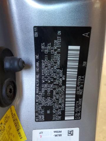 5TDKK3DC2BS175486 - 2011 TOYOTA SIENNA LE SILVER photo 14