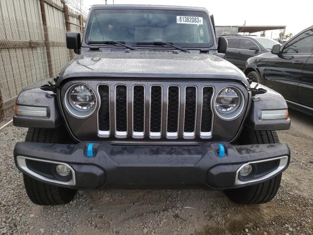 1C4JJXP64NW170709 - 2022 JEEP WRANGLER U SAHARA 4XE GRAY photo 5