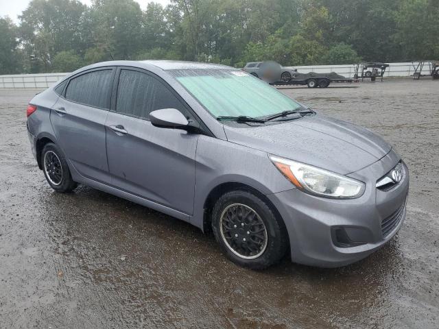 KMHCT4AE1GU115663 - 2016 HYUNDAI ACCENT SE GRAY photo 4
