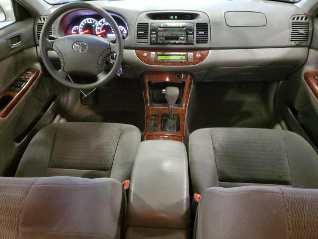 4T1BE32K45U579452 - 2005 TOYOTA CAMRY LE SILVER photo 8