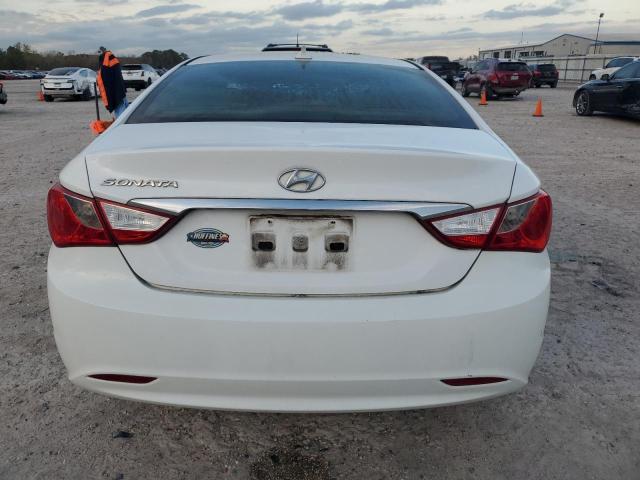 5NPEB4AC0DH708936 - 2013 HYUNDAI SONATA GLS WHITE photo 6