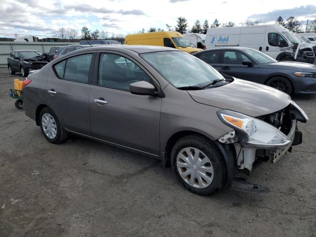 3N1CN7AP2GL890617 - 2016 NISSAN VERSA S GRAY photo 4