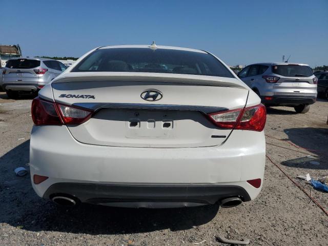 5NPEC4AC7EH847203 - 2014 HYUNDAI SONATA SE 白色 照片 6