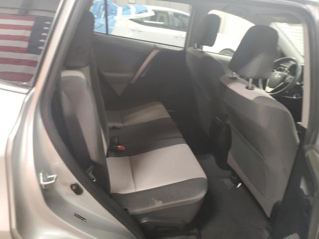 JTMBFREV0DD008873 - 2013 TOYOTA RAV4 LE 银色 照片 11