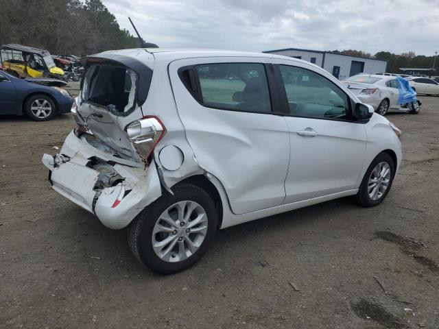 KL8CD6SA8LC444555 - 2020 CHEVROLET SPARK 1LT WHITE photo 3