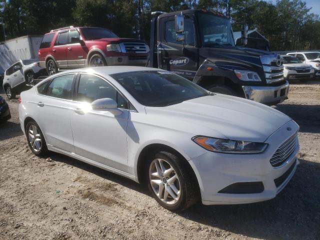 3FA6P0H70DR211671 - 2013 FORD FUSION SE WHITE photo 4