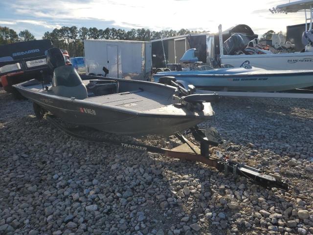 2014 TRAC BOAT, 